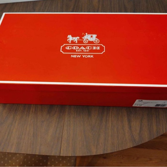 New Coach Boots - Picture 5 of 8